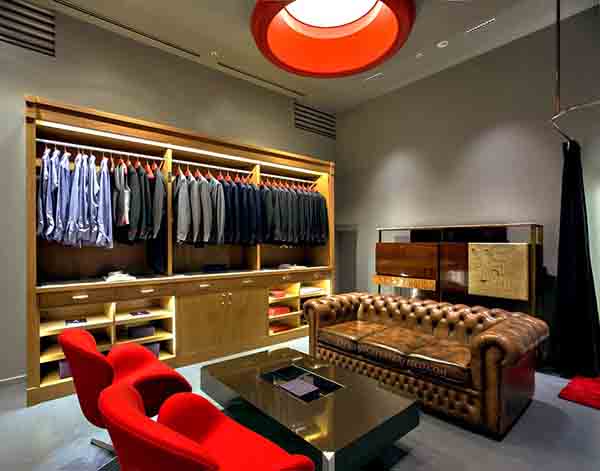 Arredo Chesterfield nuova Boutique 'ISAIA' - TOKYO