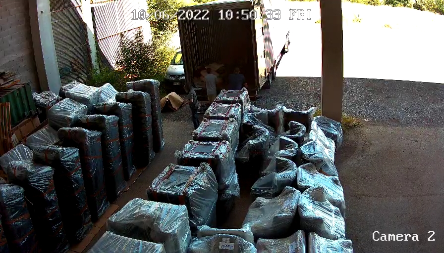 divani chester nuovi vintage in pelle roma vendita noleggio roma milano