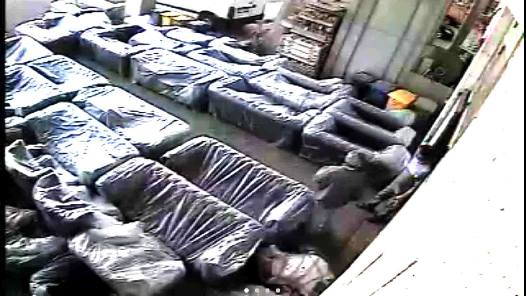 divani chester nuovi vintage in pelle roma vendita noleggio