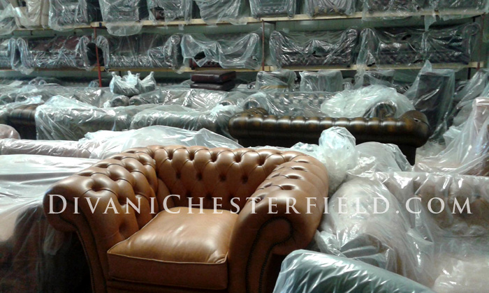 poltrone divani chester nuovi produzione inglese fabbrica deposito
